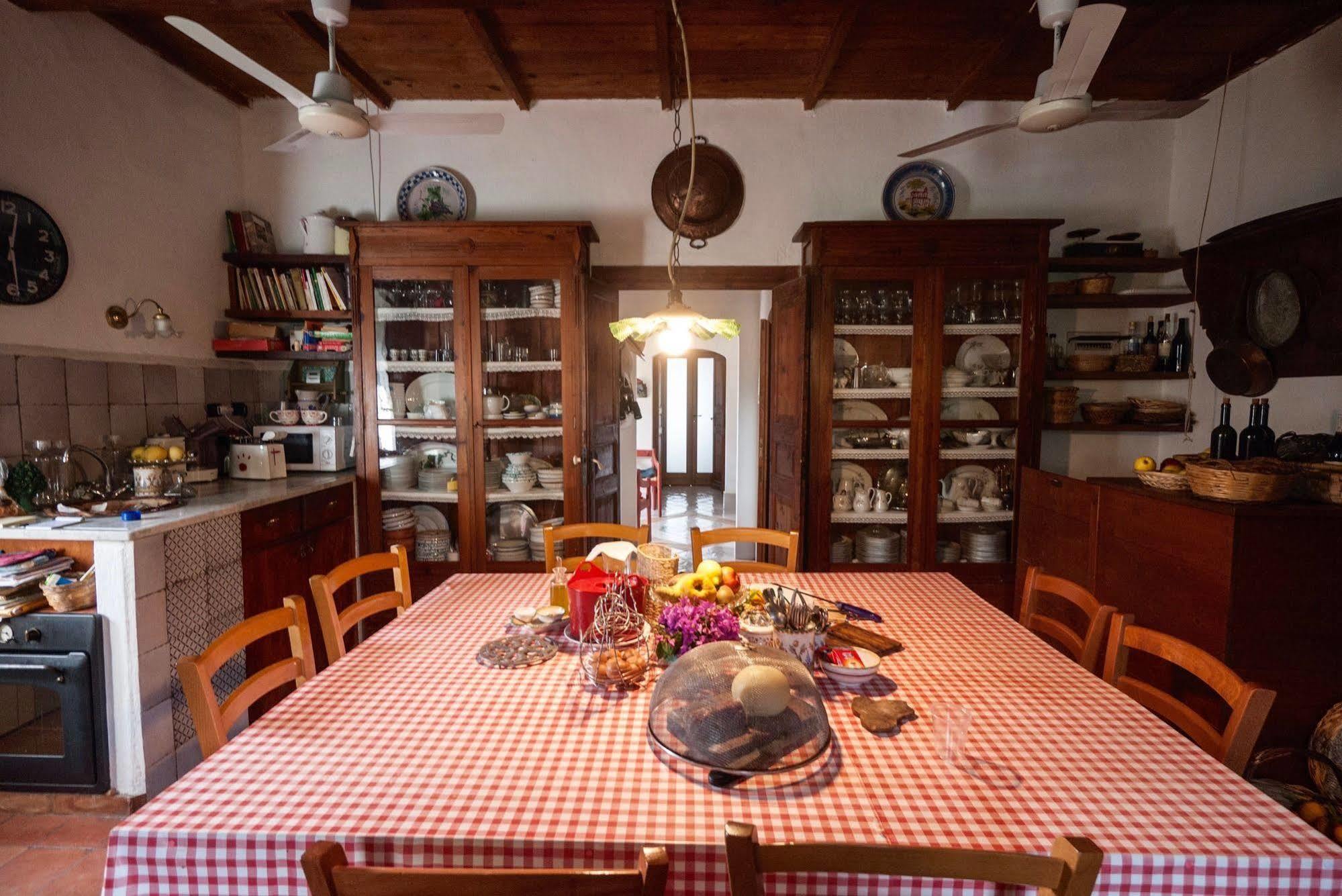 Casa Migliaca Villa Pettineo Exterior photo