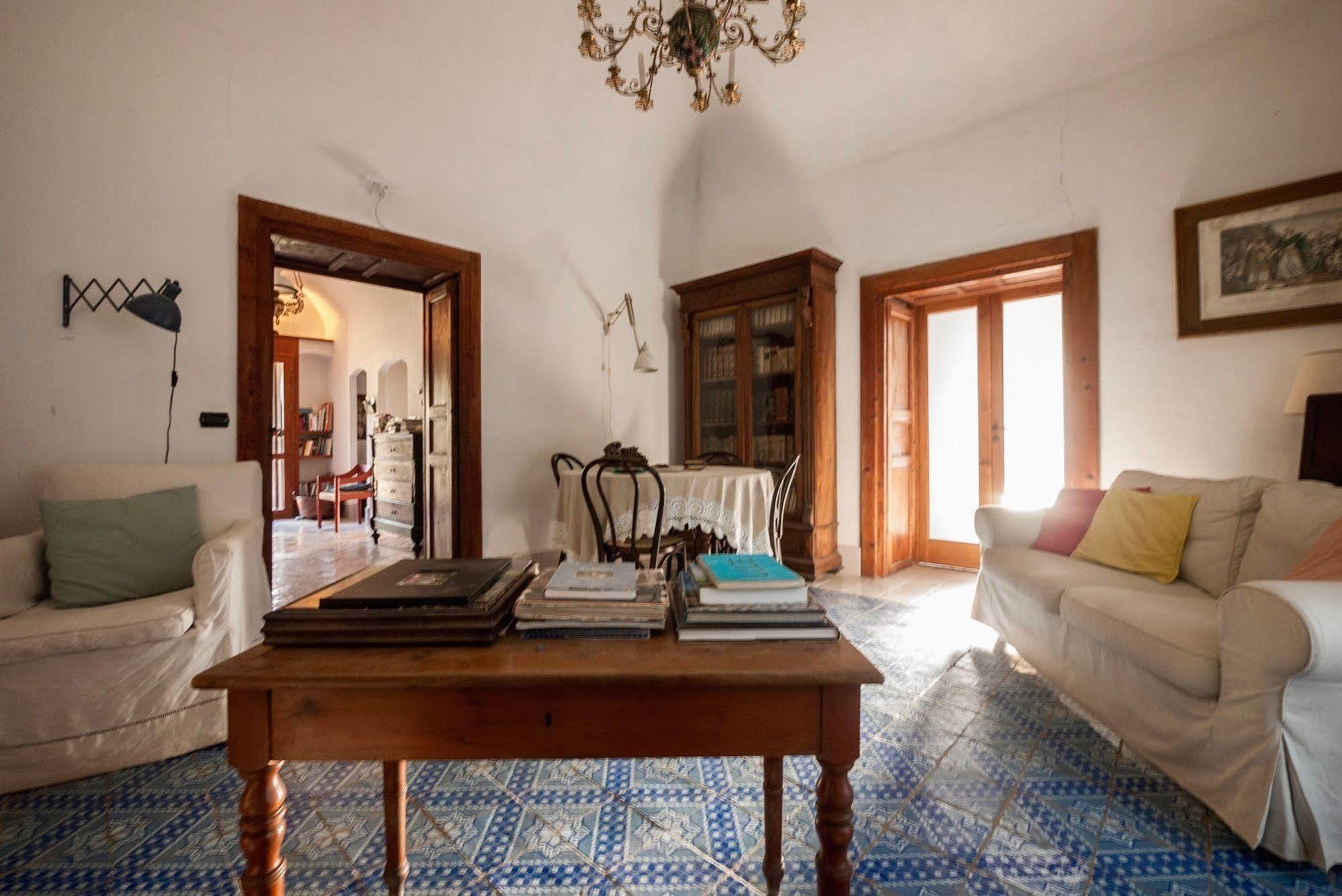 Casa Migliaca Villa Pettineo Exterior photo